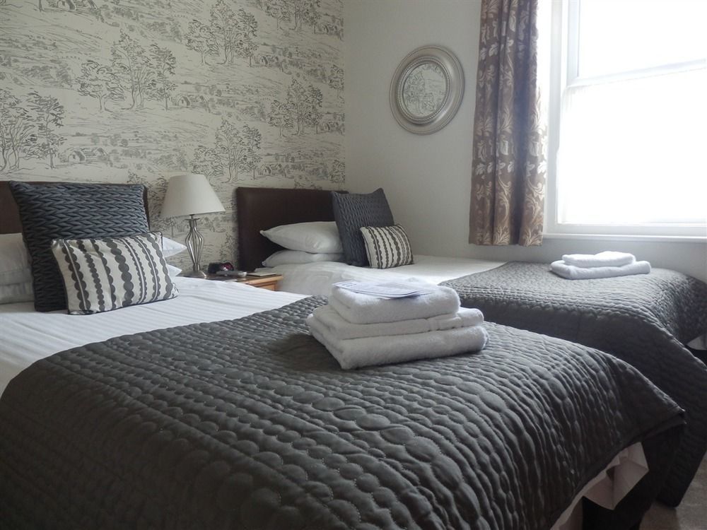 Boyne House Guest House WTA-toernooi van WTA-toernooi van Eastbourne Buitenkant foto
