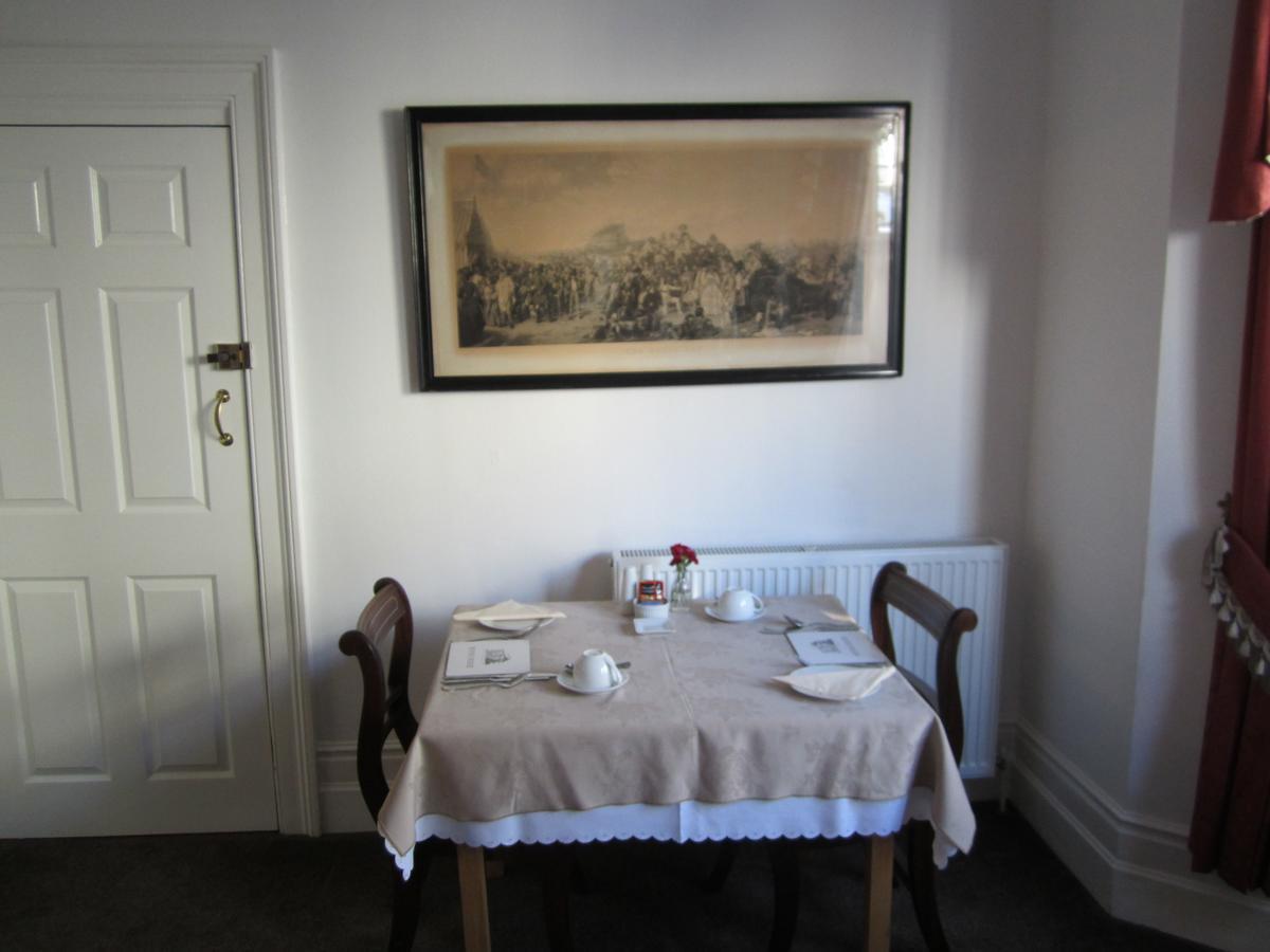 Boyne House Guest House WTA-toernooi van WTA-toernooi van Eastbourne Buitenkant foto