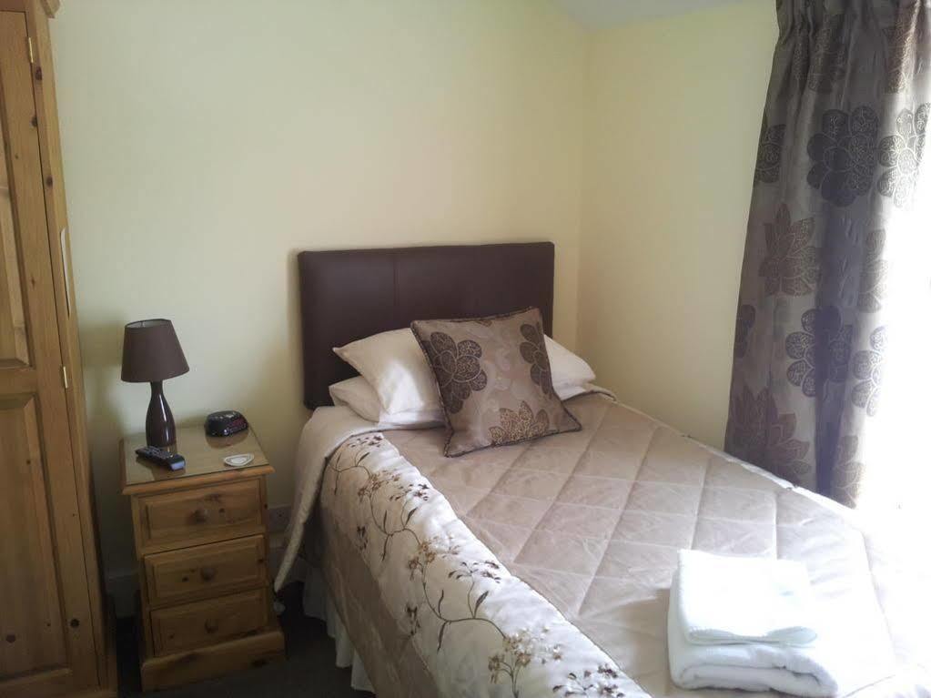 Boyne House Guest House WTA-toernooi van WTA-toernooi van Eastbourne Buitenkant foto