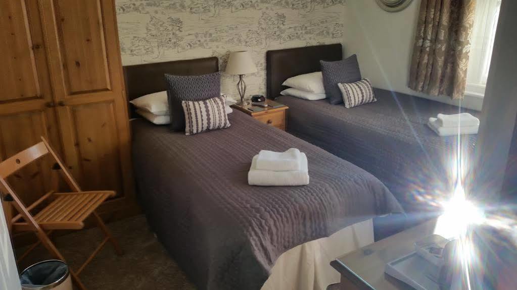 Boyne House Guest House WTA-toernooi van WTA-toernooi van Eastbourne Buitenkant foto